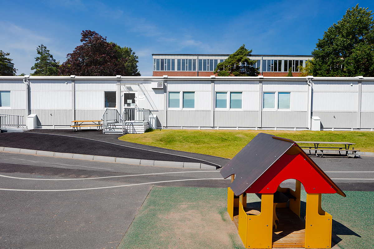 Paviljong Smaragdgatans fsk i Västra Frölunda, moduler med lekplats och gröntområde